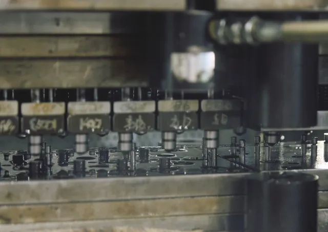 難形状加工の様子